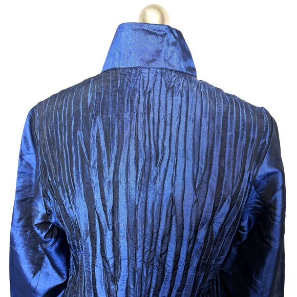 Jerry T  Royal Blue Iridescent  Coat w/  Ruffle and loose pleating Size - Picture 6 of 12